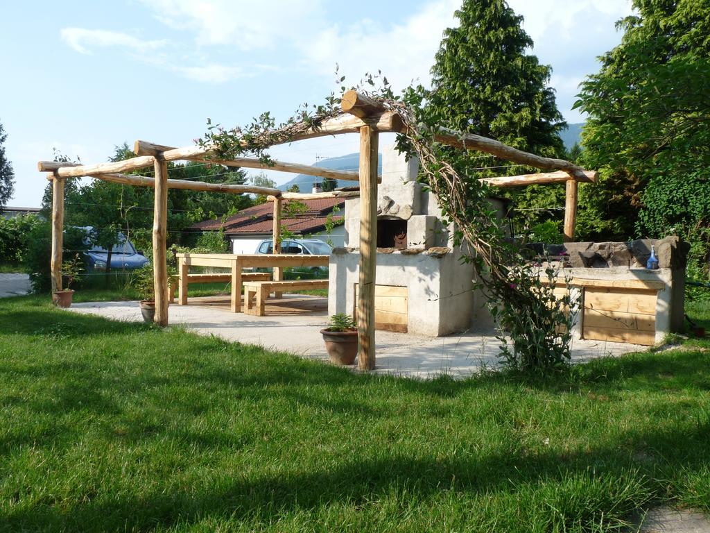B&B Casa Sul Lago - Appartamenti Calceranica al Lago Kültér fotó